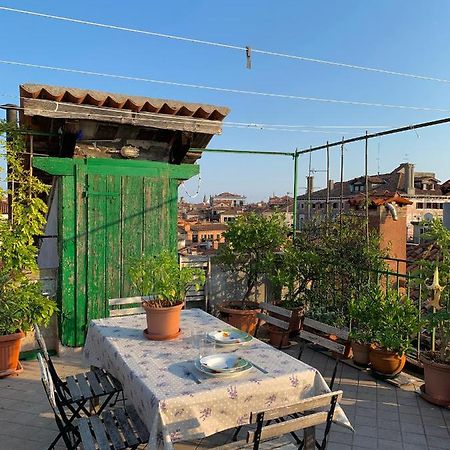 Regina - Romantic Studio Near Rialto Venecia Exterior foto